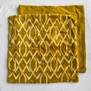 West Elm Mustard Velvet/Cotton 18” Pillow Cover Set Of 2